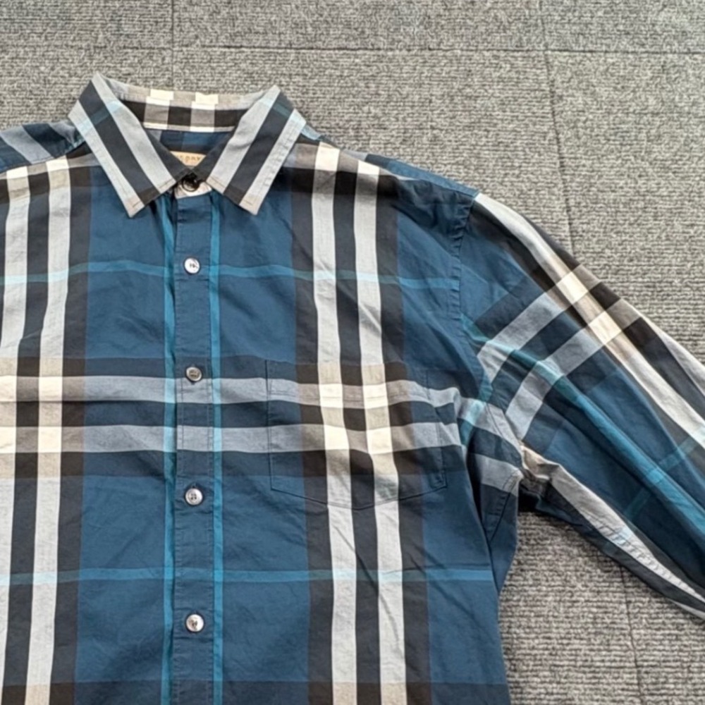 Burberry Brit Mens Large Blue Black Oversized Check Plaid Button Down Shirt